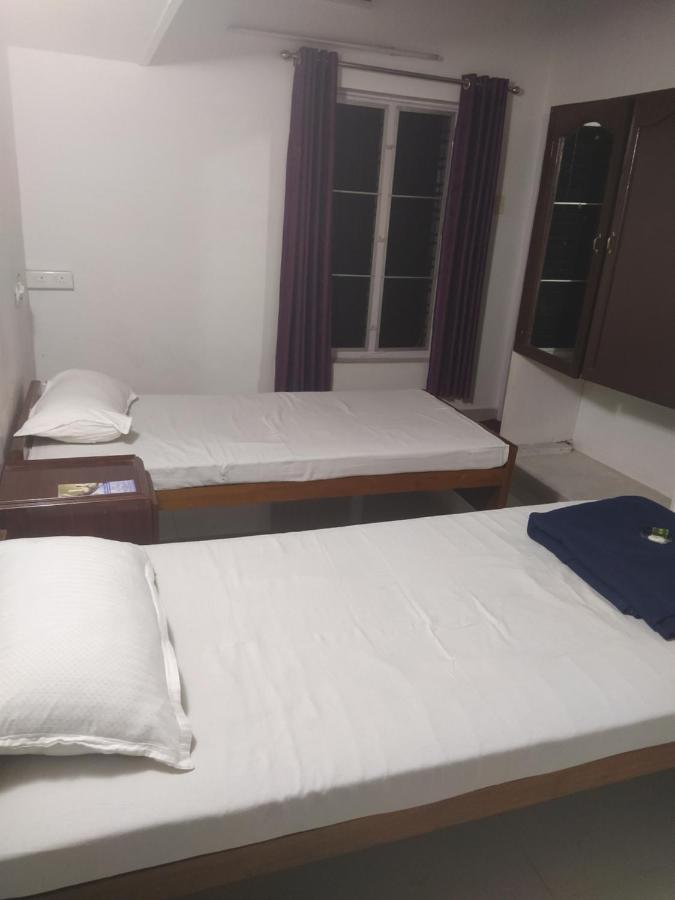 Paradise Inn Guest House Alappuzha Екстер'єр фото