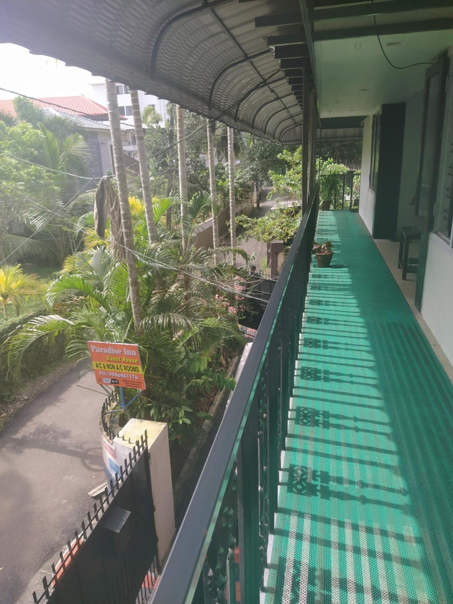 Paradise Inn Guest House Alappuzha Екстер'єр фото