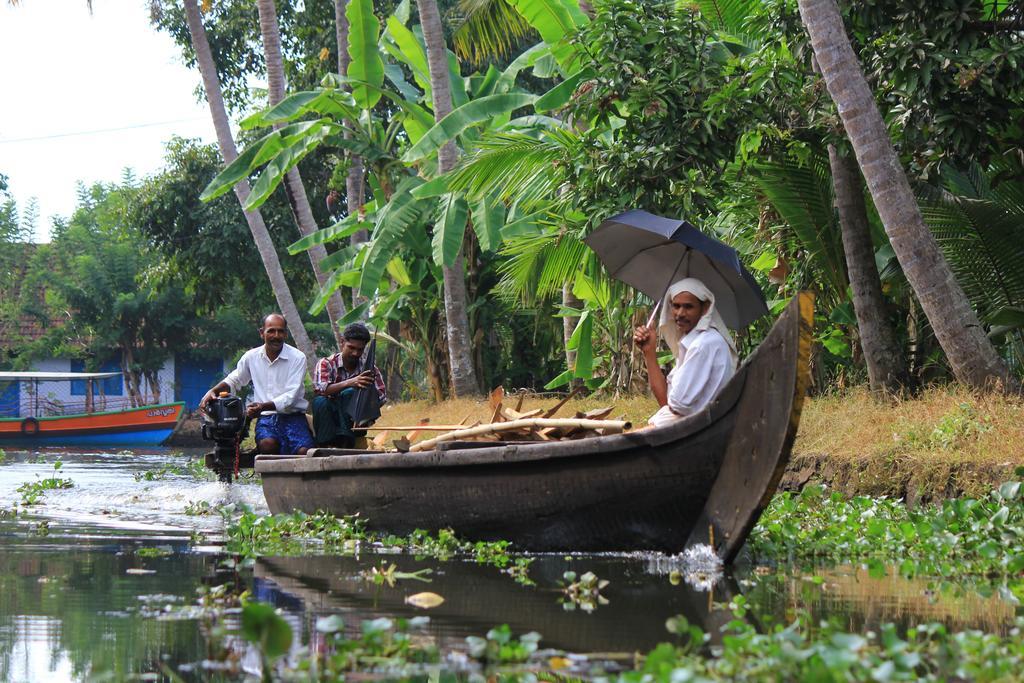 Paradise Inn Guest House Alappuzha Екстер'єр фото